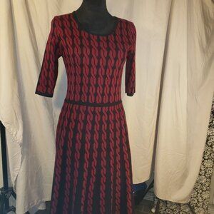 Sandra Darren Red & Black Knit Dress - S